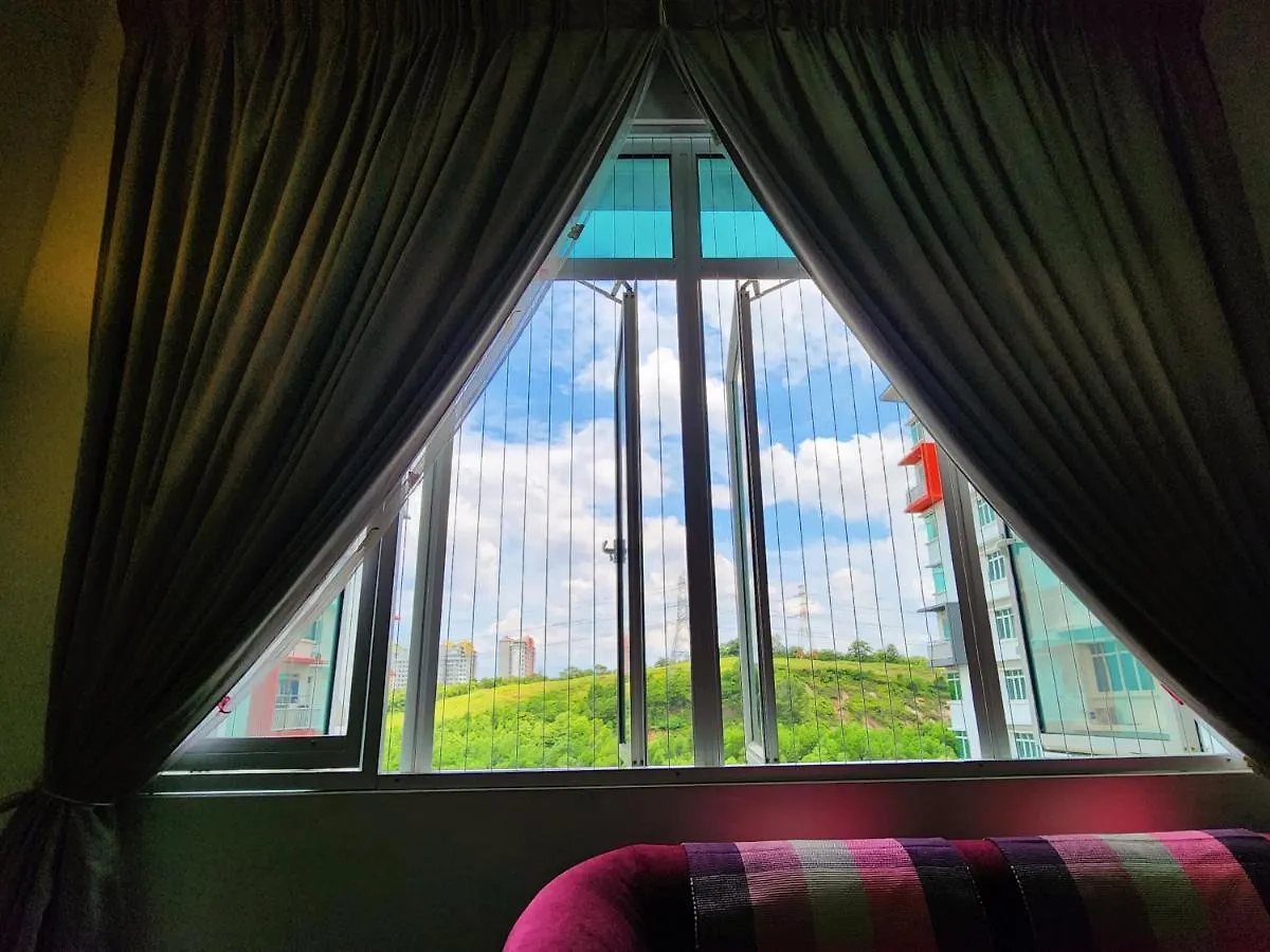 Klia 7Th Floor Pool View 4 Rooms Suite Sepang Malajsie